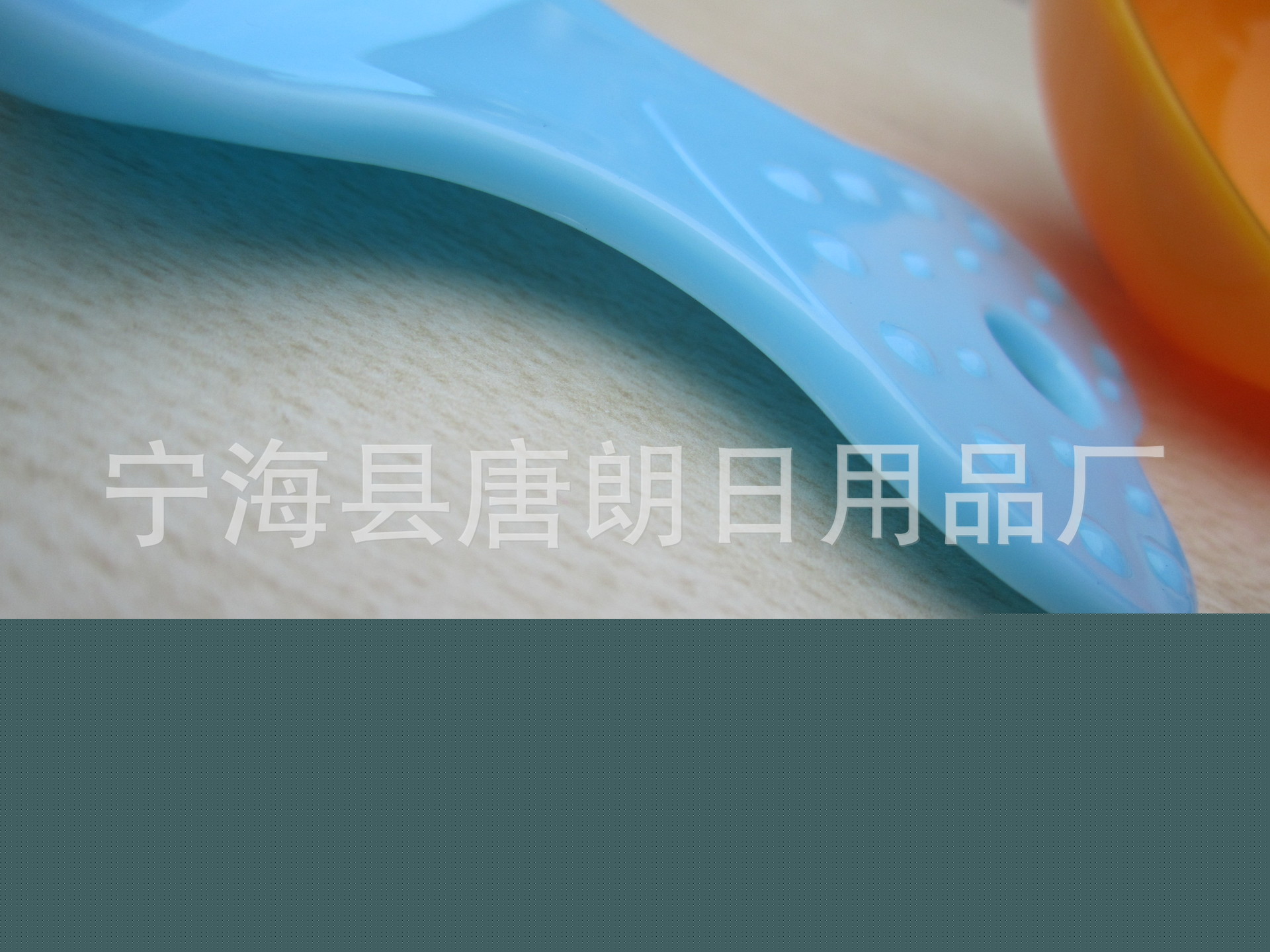 小勺子的大天下 探寻塑料宠物粮勺的无限潜力